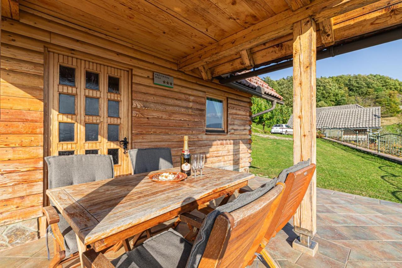 Vineyard Chalet Hansel And Gretel - Happy Rentals Otočec Exterior foto