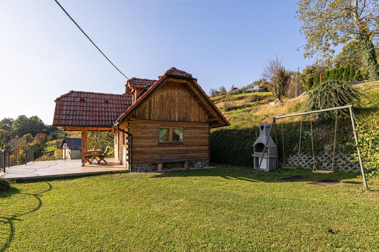 Vineyard Chalet Hansel And Gretel - Happy Rentals Otočec Exterior foto